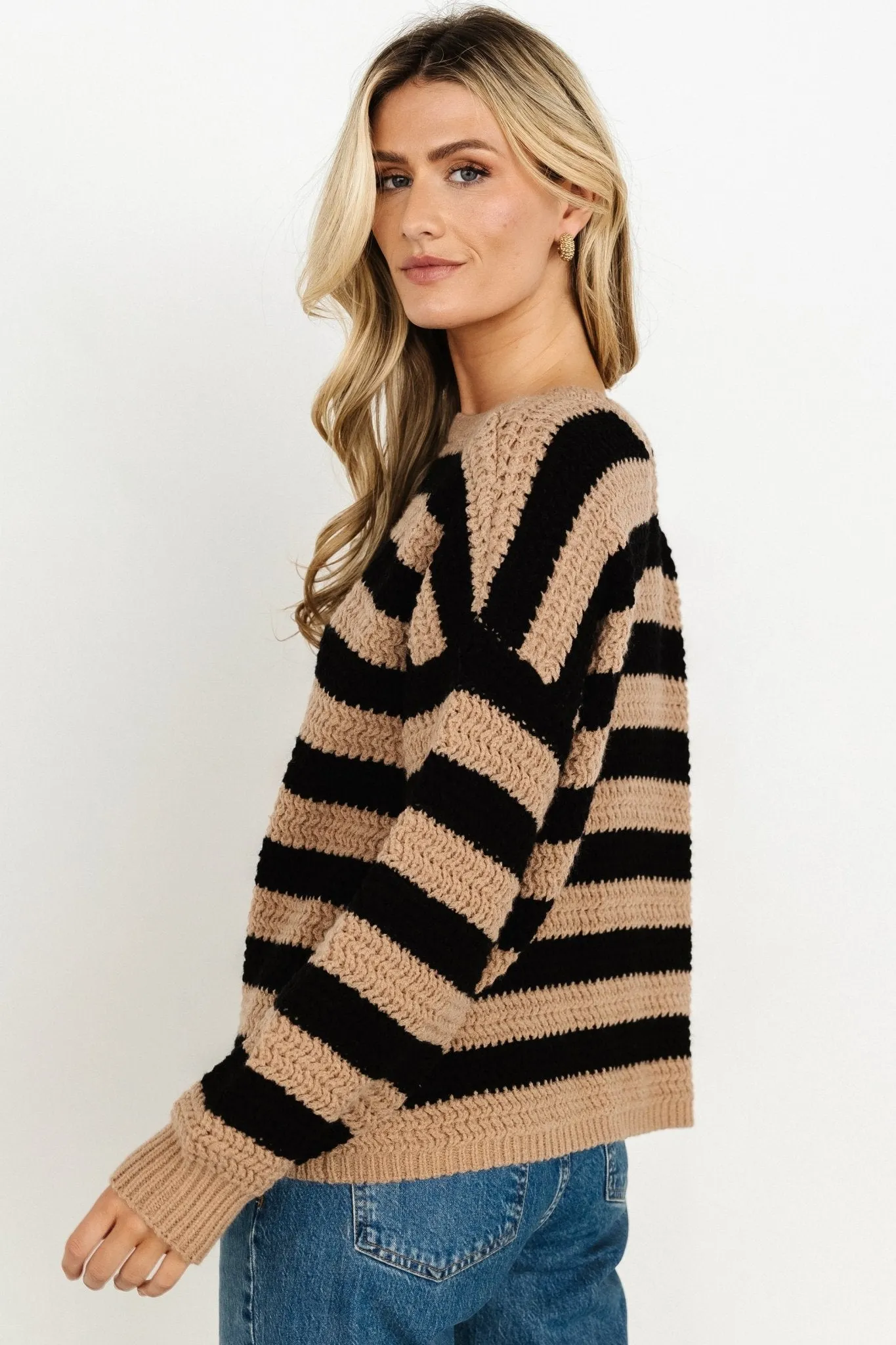 Liam Chunky Knit Sweater | Tan   Black