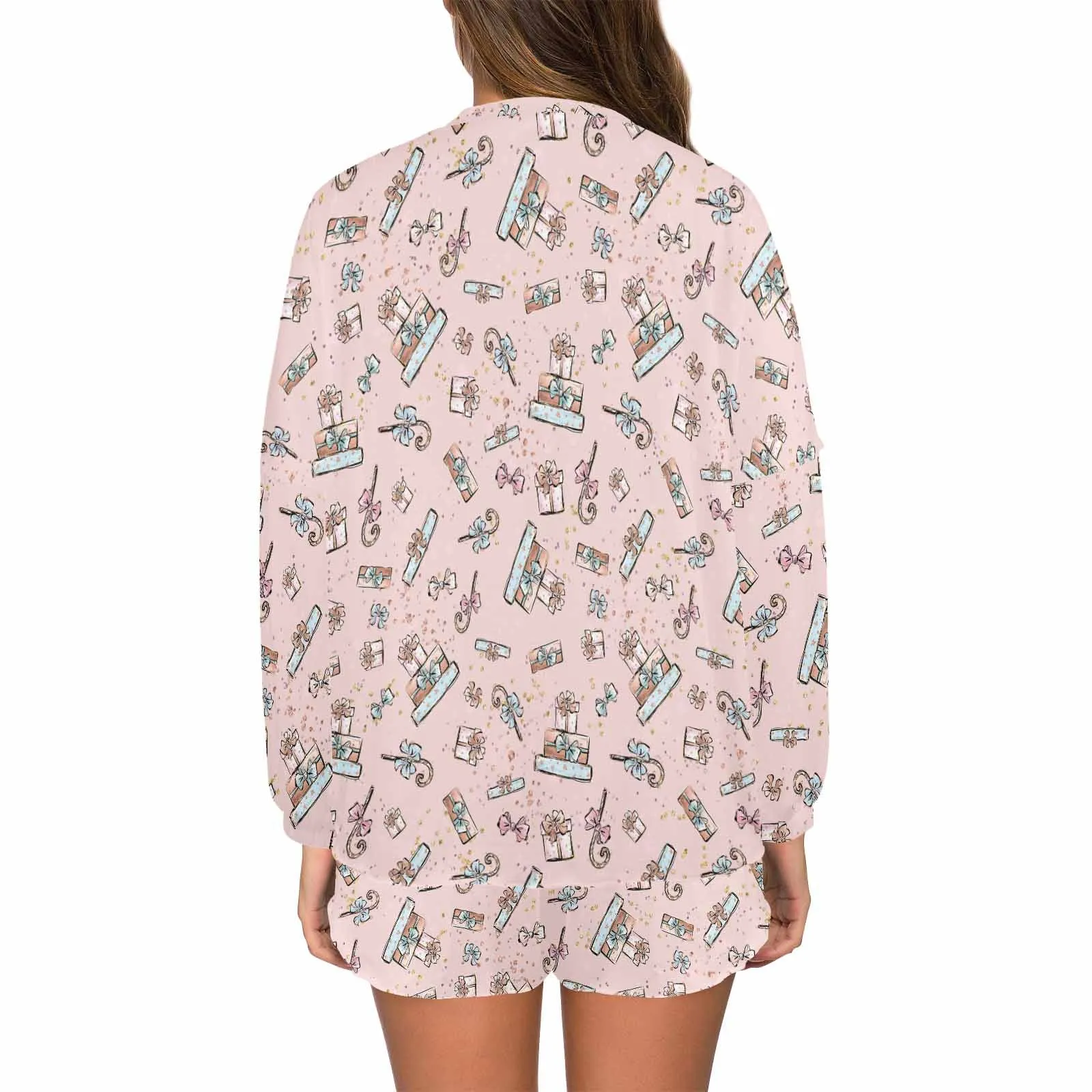 Pink Christmas Presents  Women's Long Sleeve Pajama Set with Shorts