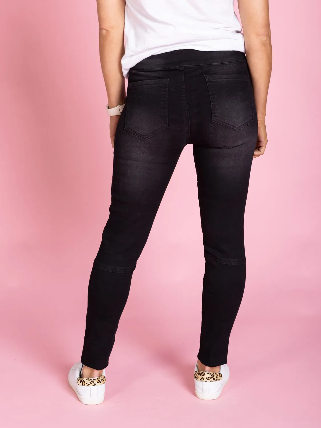 Ruby Pull On Jeans - Black