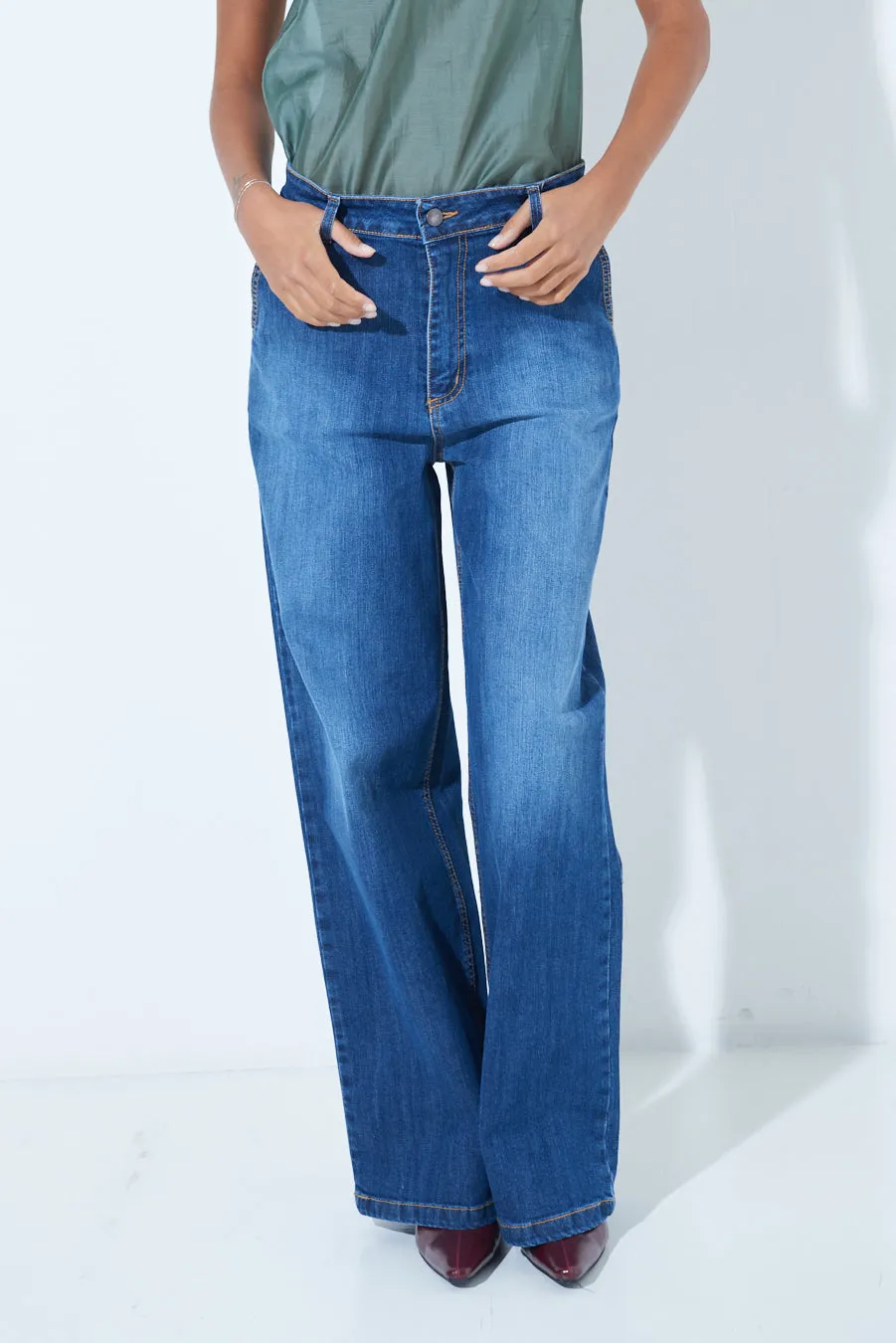 Wide-leg high-waisted denim trousers wholesale