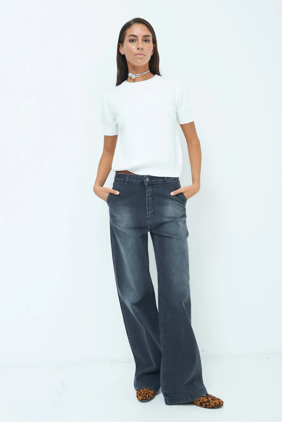 Wide-leg high-waisted denim trousers wholesale